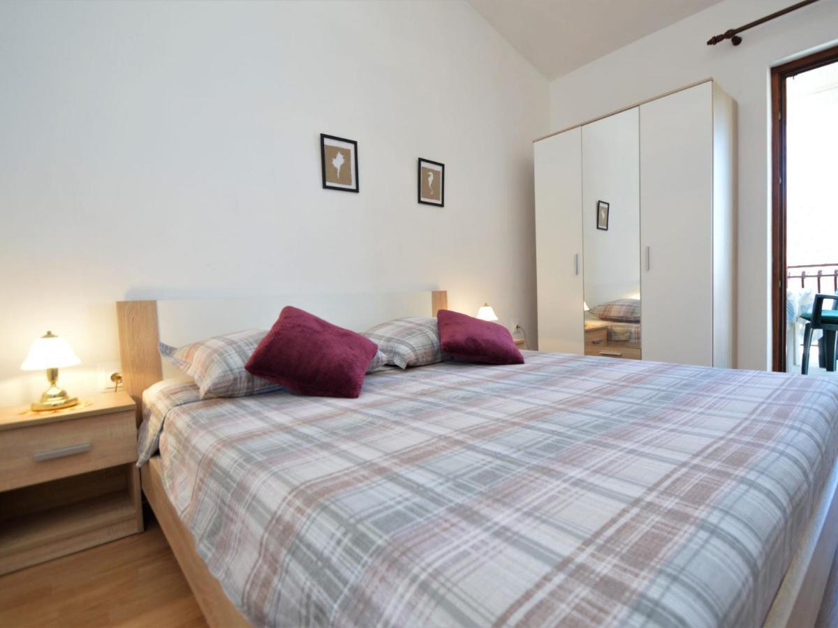 Apartment Rose-3 By Interhome Zaboric Exterior foto